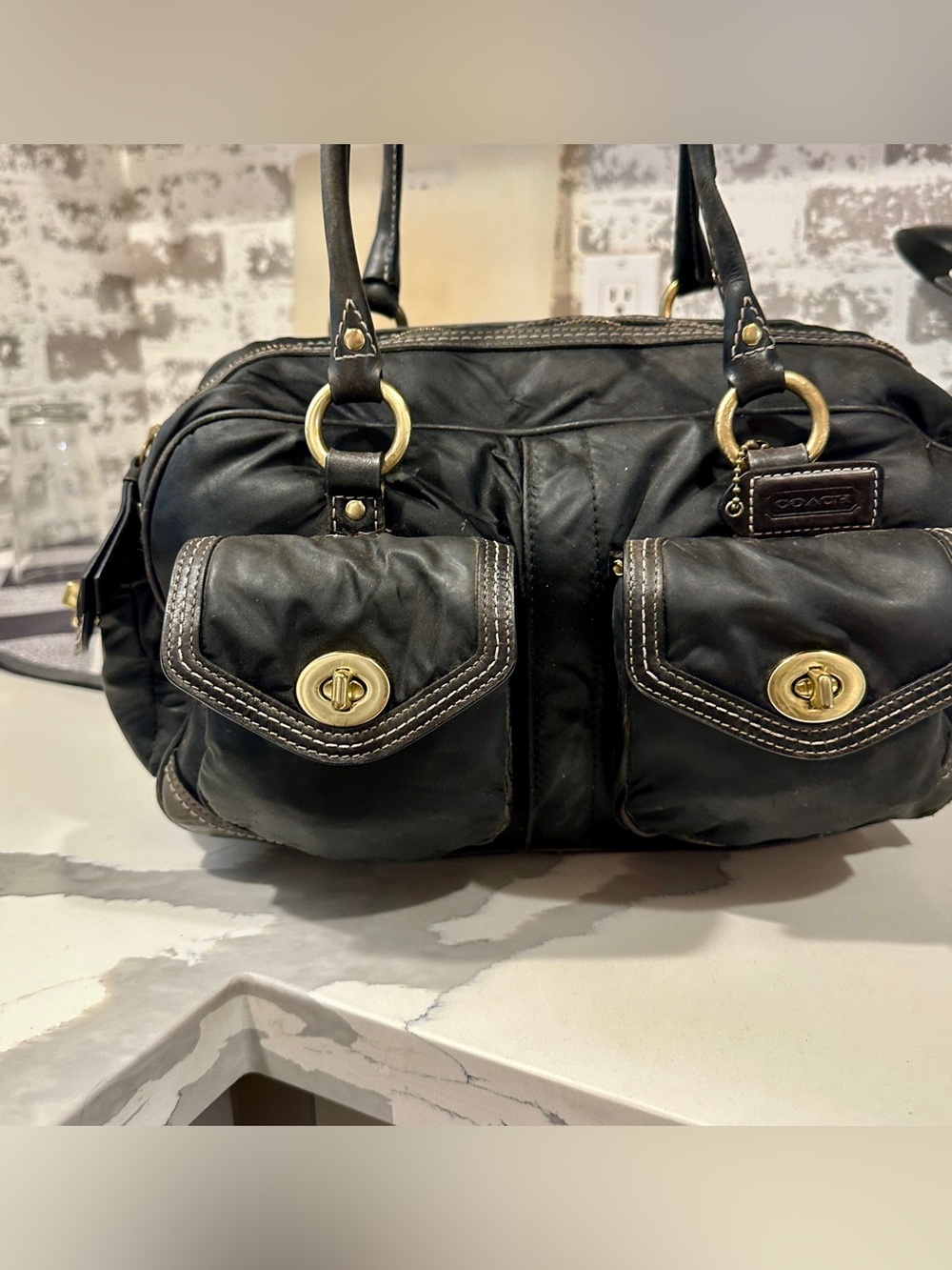 Coach Black Leather Satchel Shoulder Bag Gold Tone Turnlock Pockets Purse